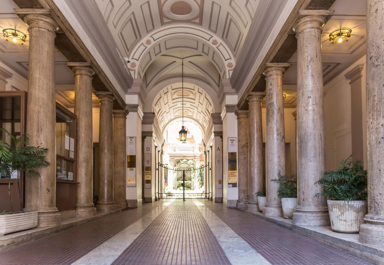 Nazionale Palace Suites Roma Exterior foto